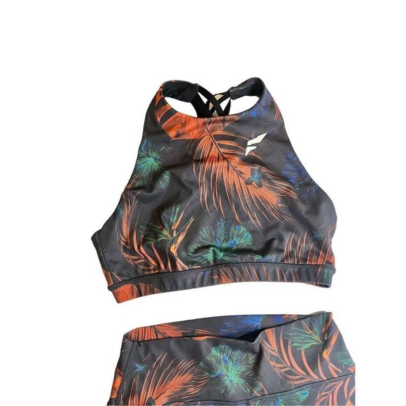 Flag nor fail sports bra and shorts set sz Xs - Picture 3 of 5